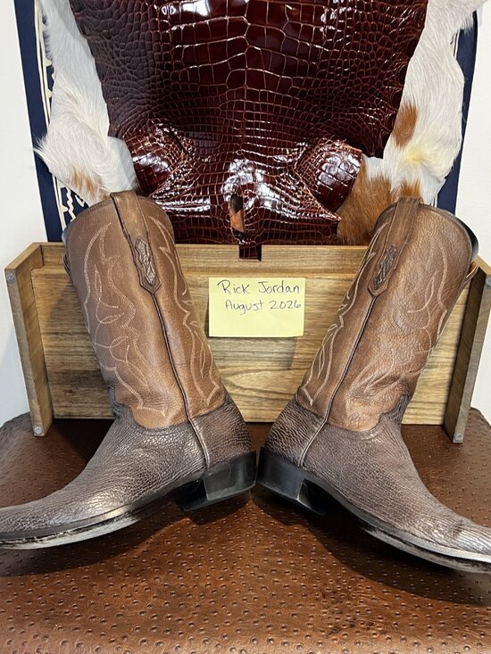 Lucchese Bootmaker \